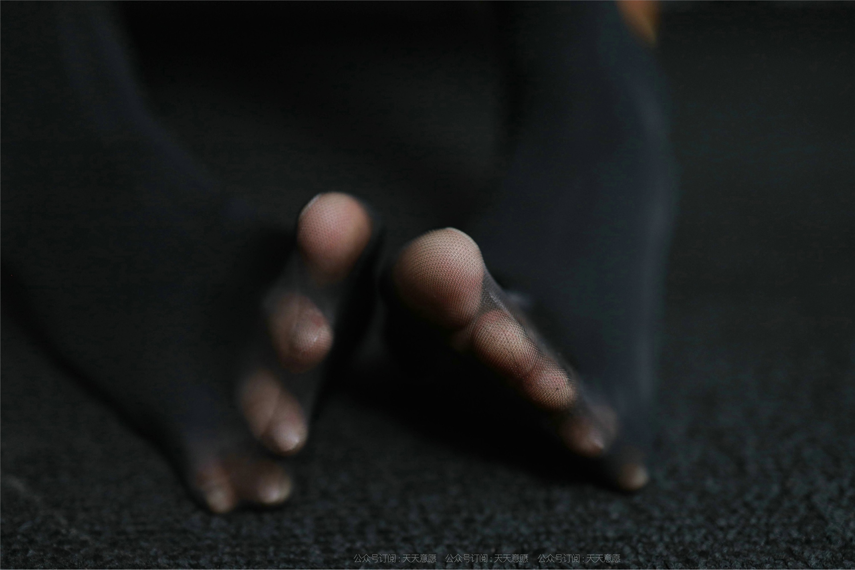 IESS异思趣向  2021.08.27 丝享家902：婉苹《暗夜里的制服》